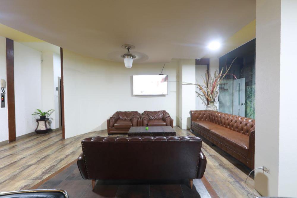 Pasadena Lodge باتايا المظهر الخارجي الصورة